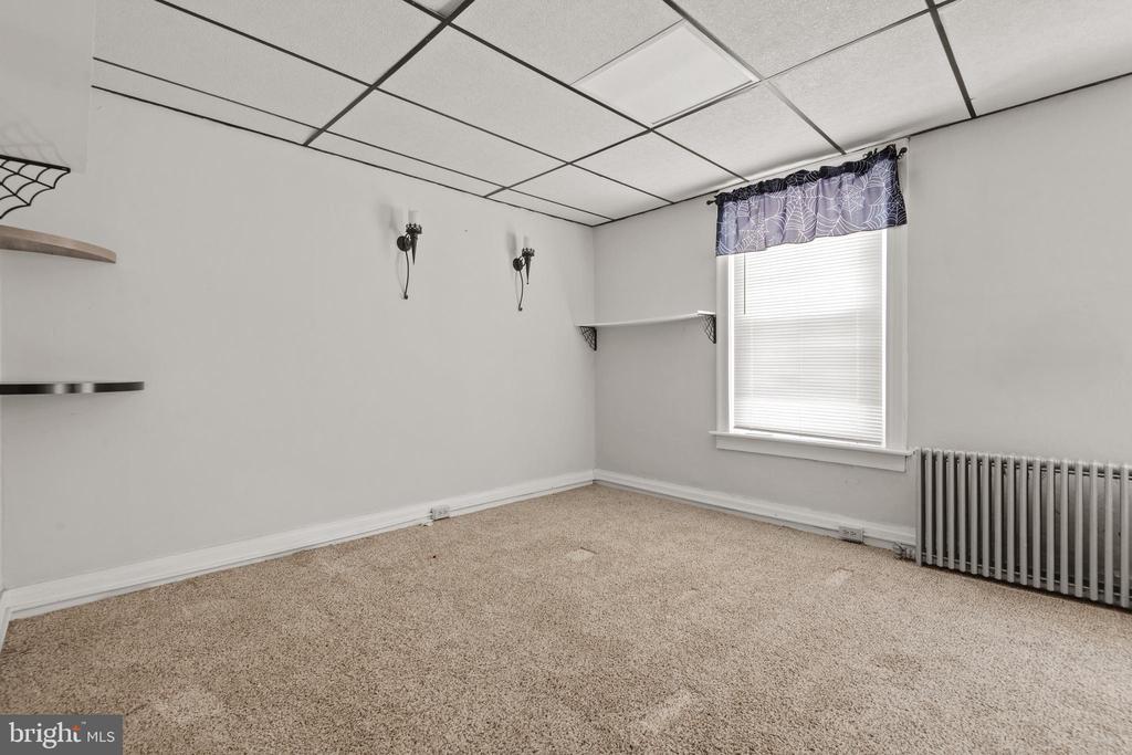 427 N 6th Ave