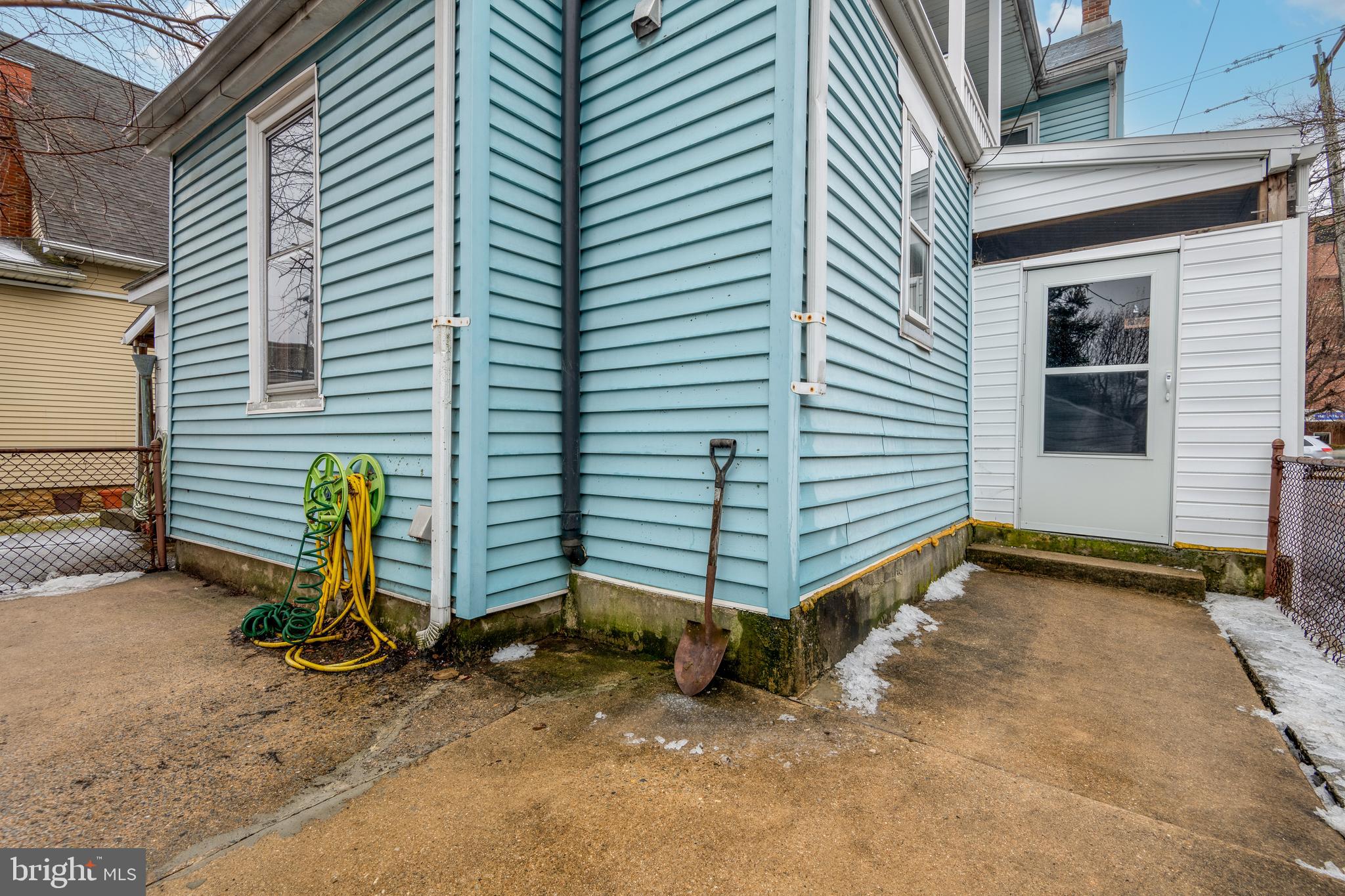311 Walnut St
