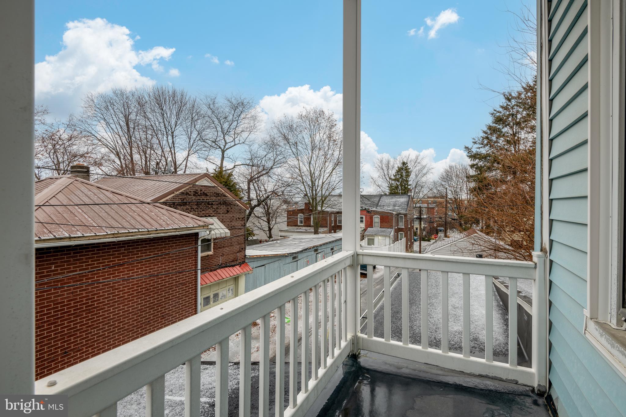 311 Walnut St