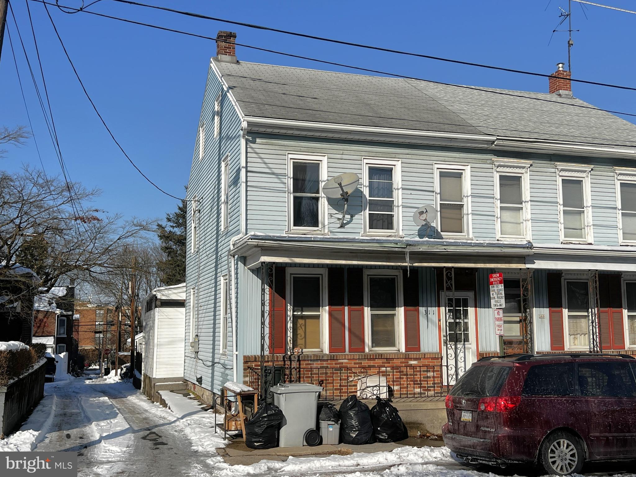 311 Walnut St
