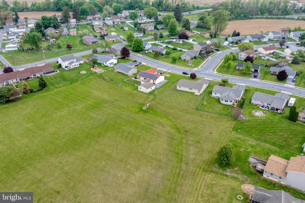 6 Village Dr