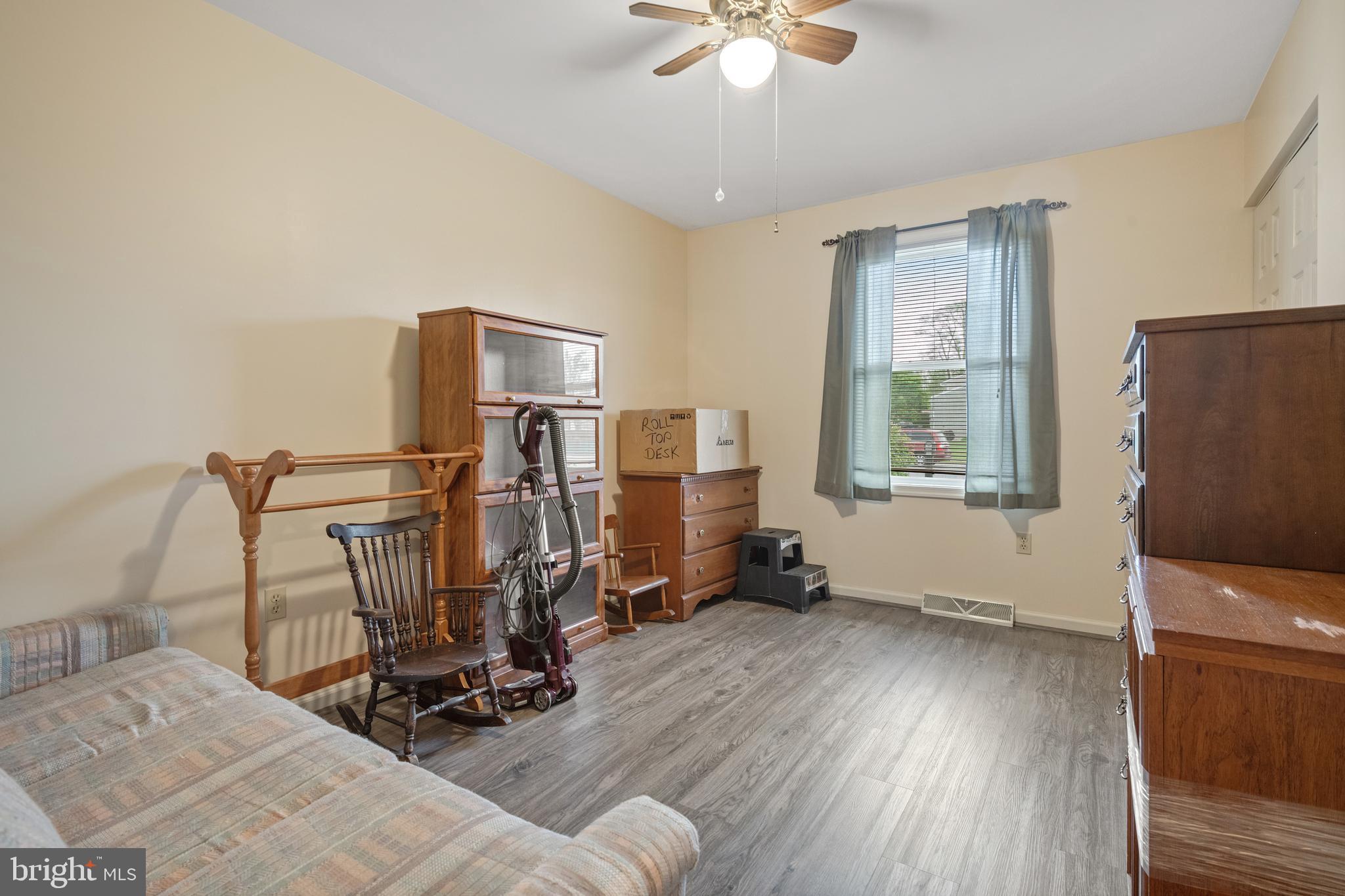6 Village Dr