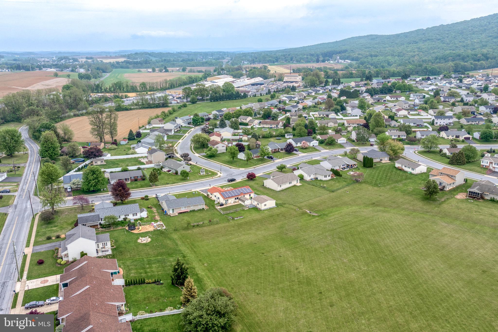 6 Village Dr