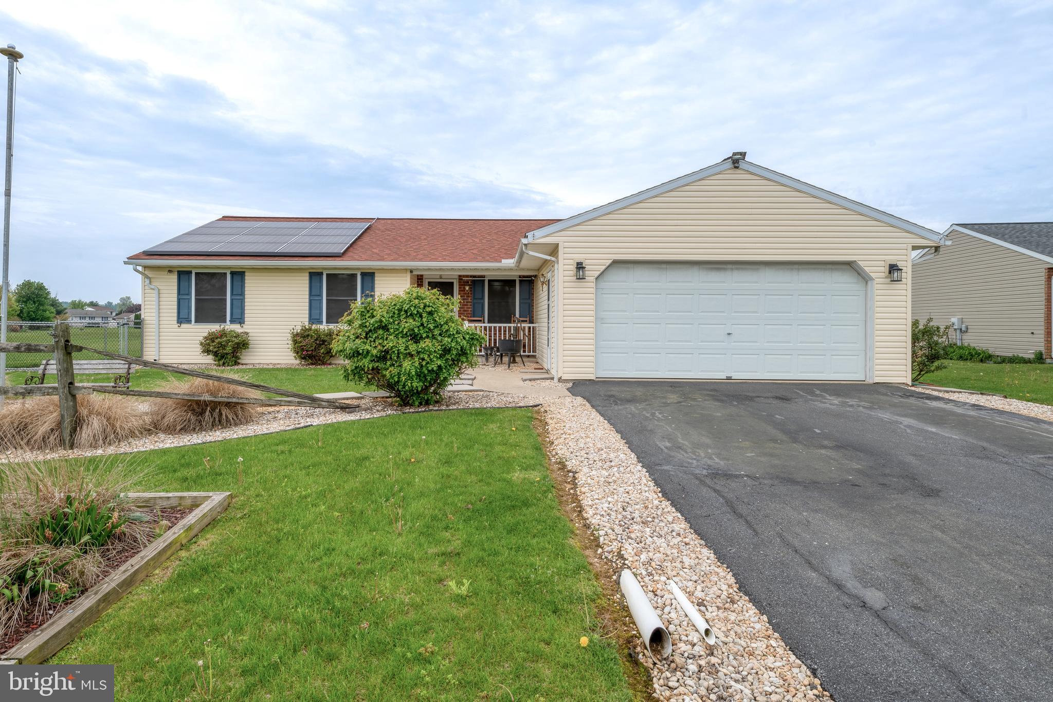 6 Village Dr