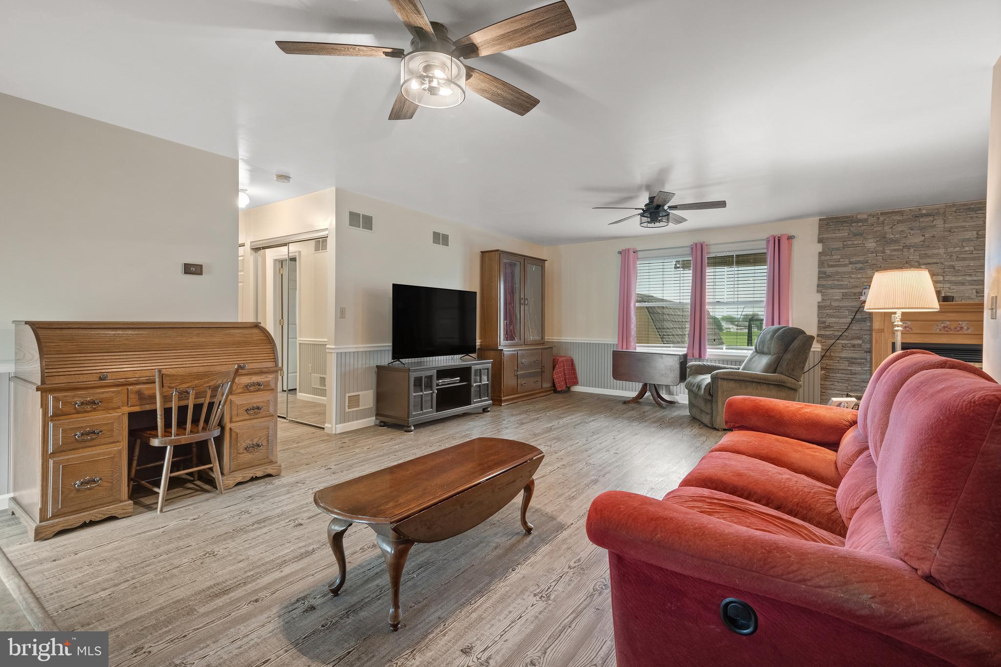 6 Village Dr