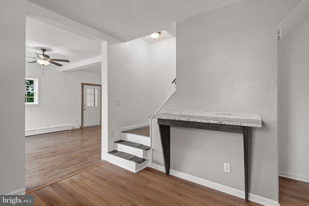 538 W Main Ave