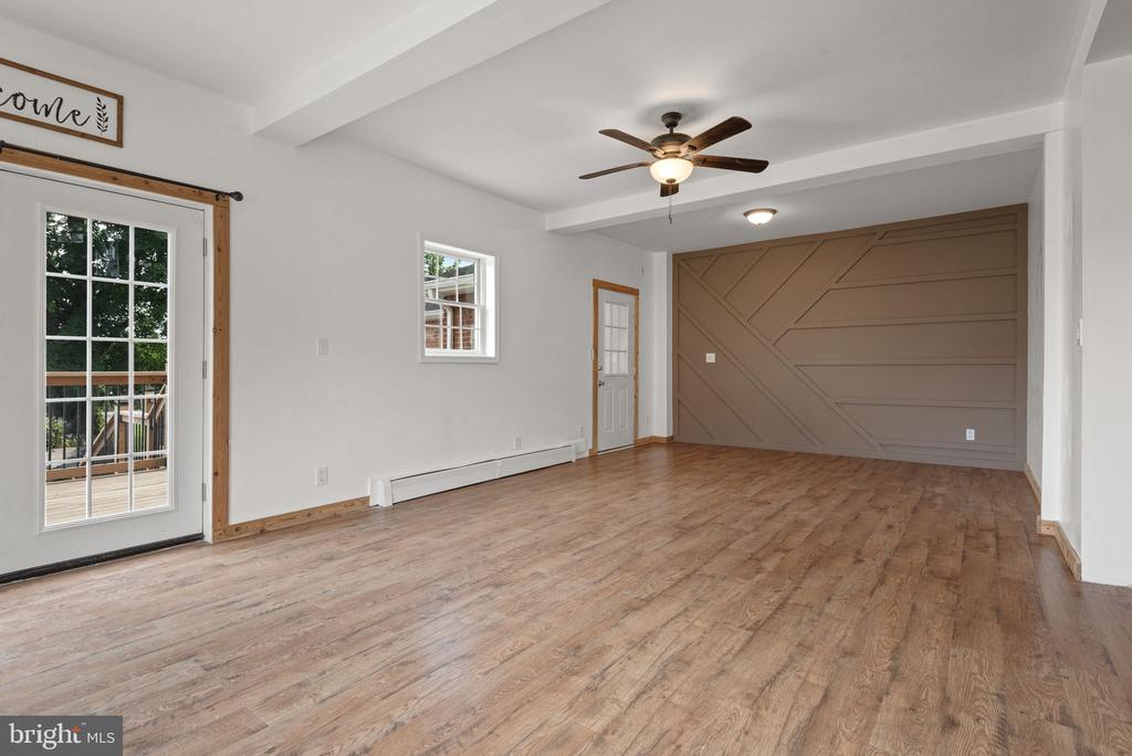 538 W Main Ave