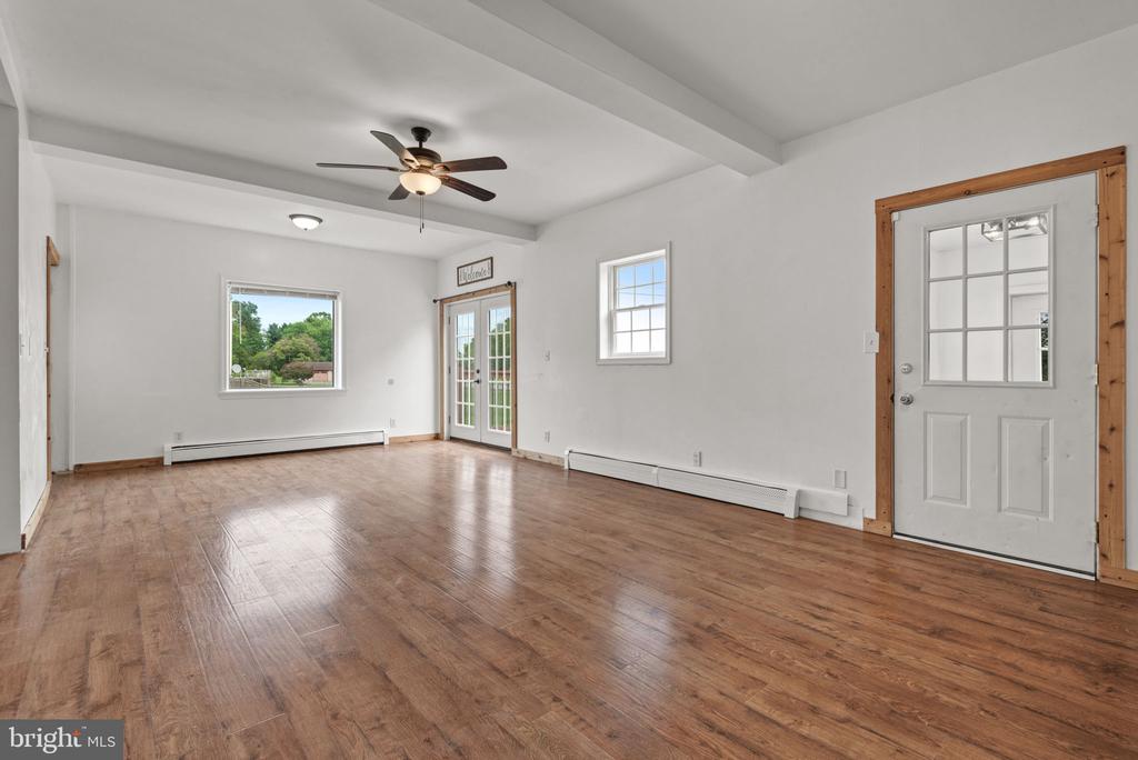 538 W Main Ave