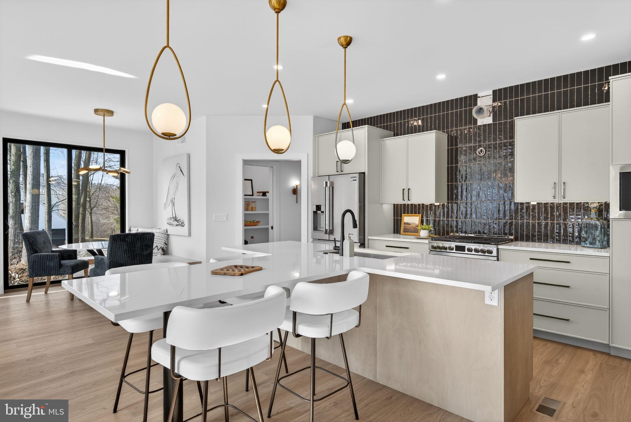 Anvil Model LOT #9 CONVEYOR DR