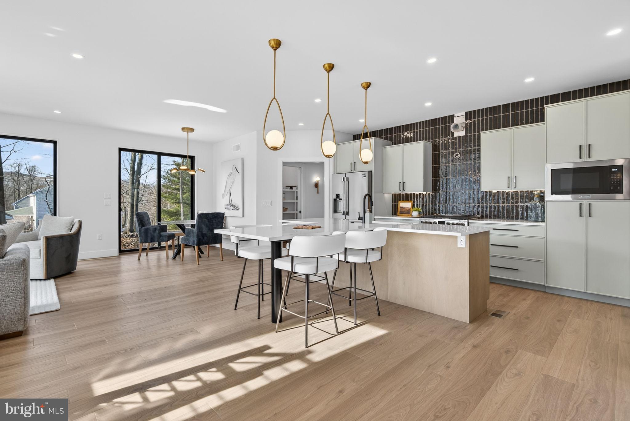 Anvil Model LOT #4 CONVEYOR DR