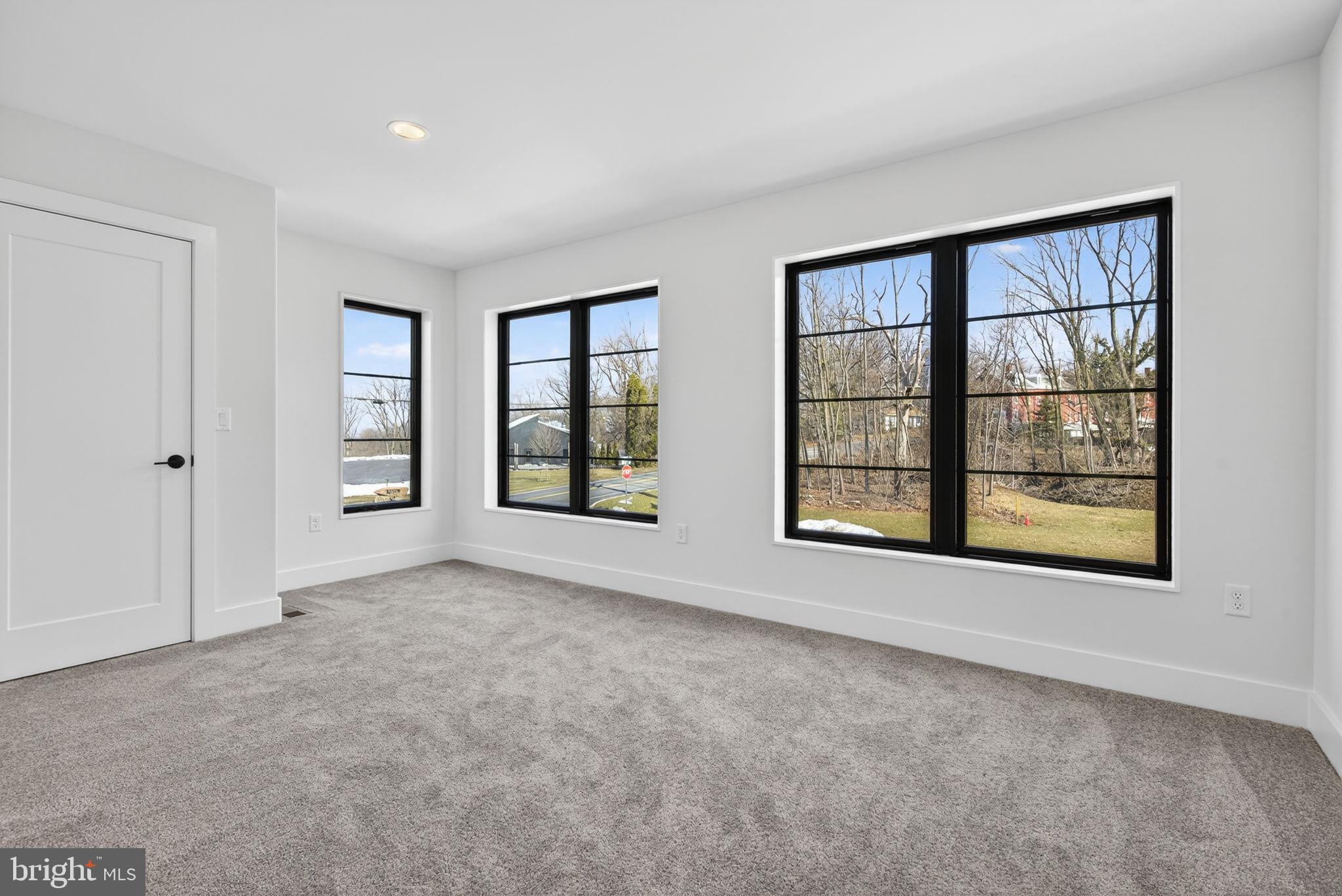 Anvil Model LOT #4 CONVEYOR DR