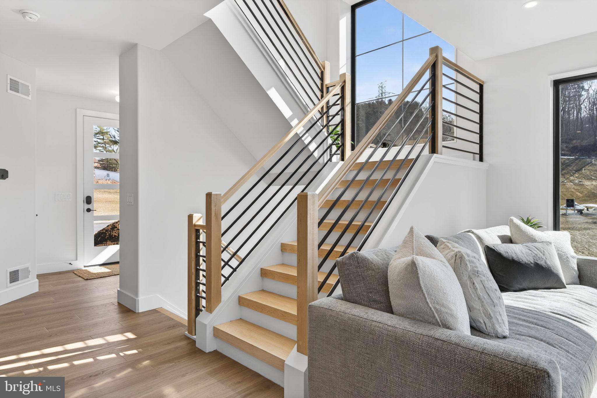 Anvil Model LOT #4 CONVEYOR DR