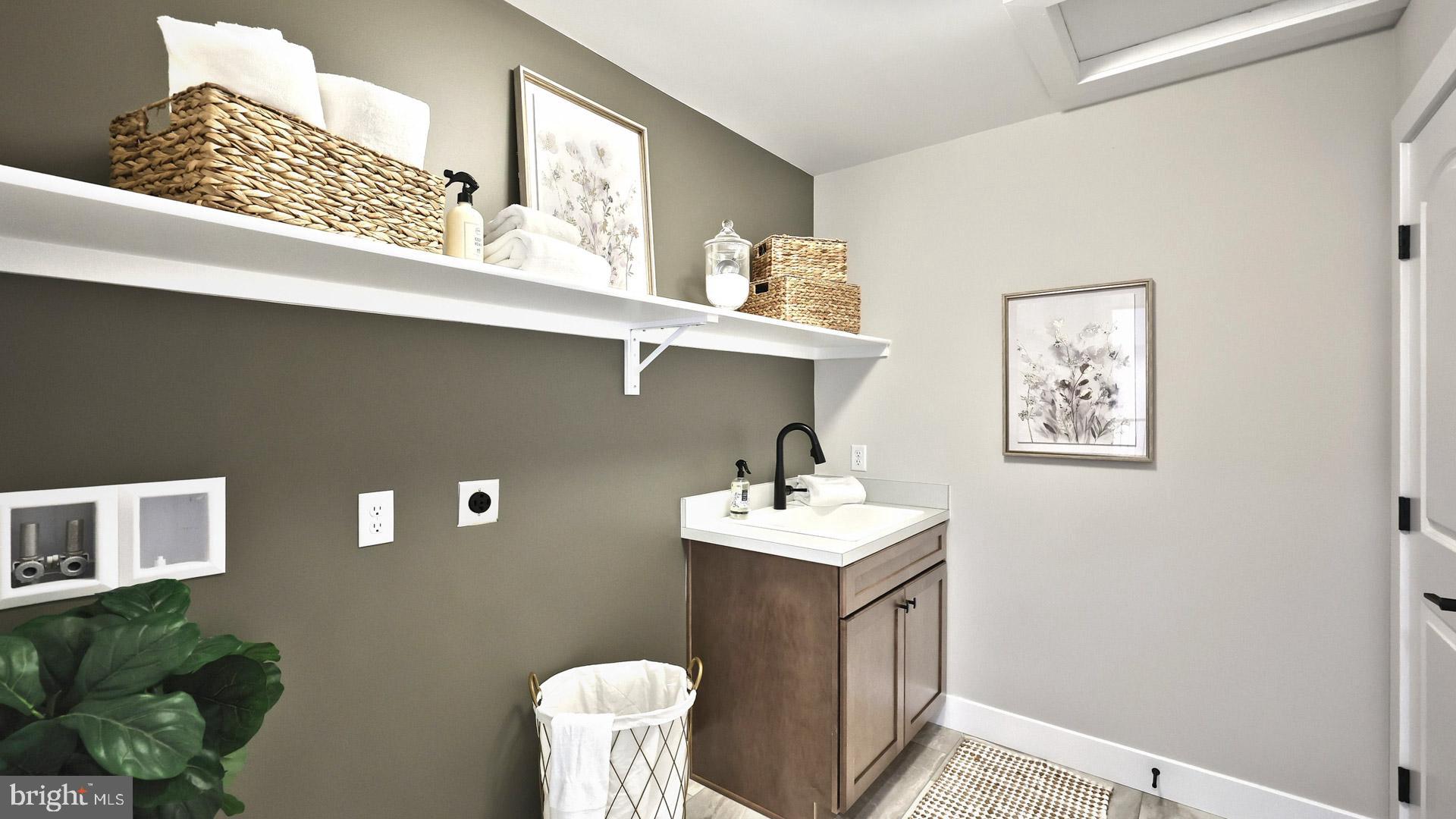 LOT #10 CONVEYOR DR SILVERBROOKE A