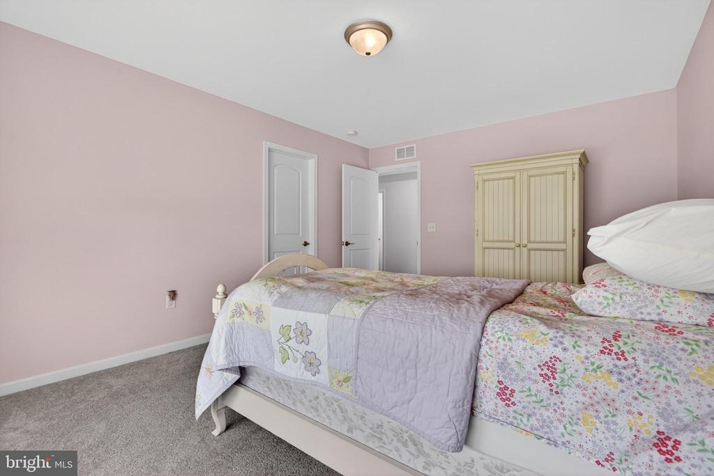 49 MONTICELLO DRIVE