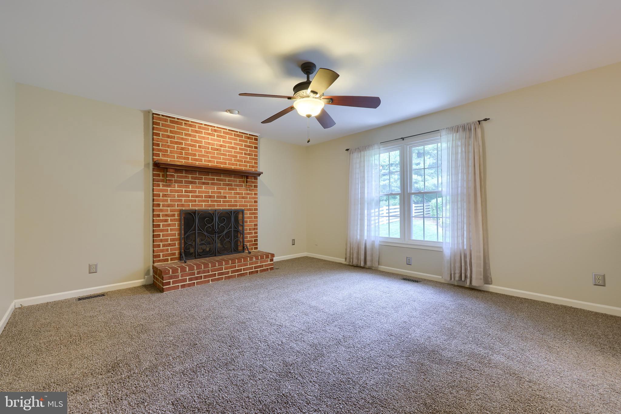 3645 Pleasant Valley Rd