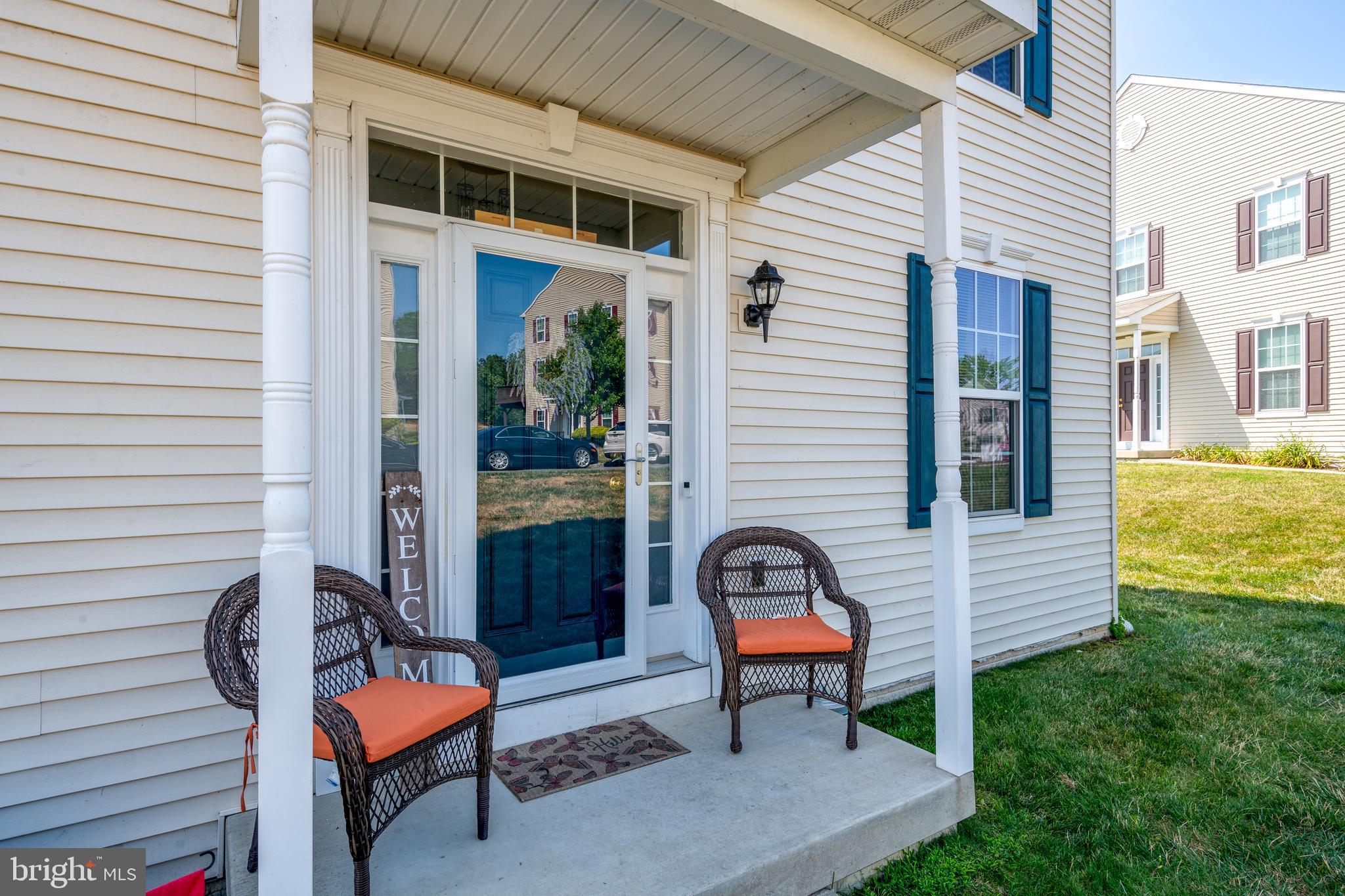 2237 Live Oak Ln #2237