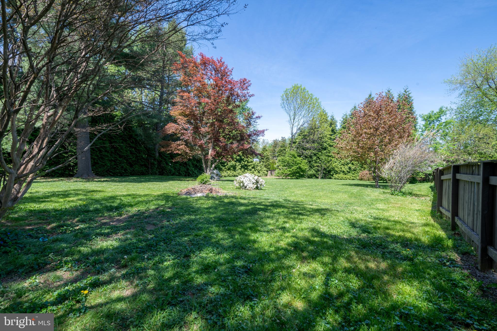 2303 E Philadelphia St