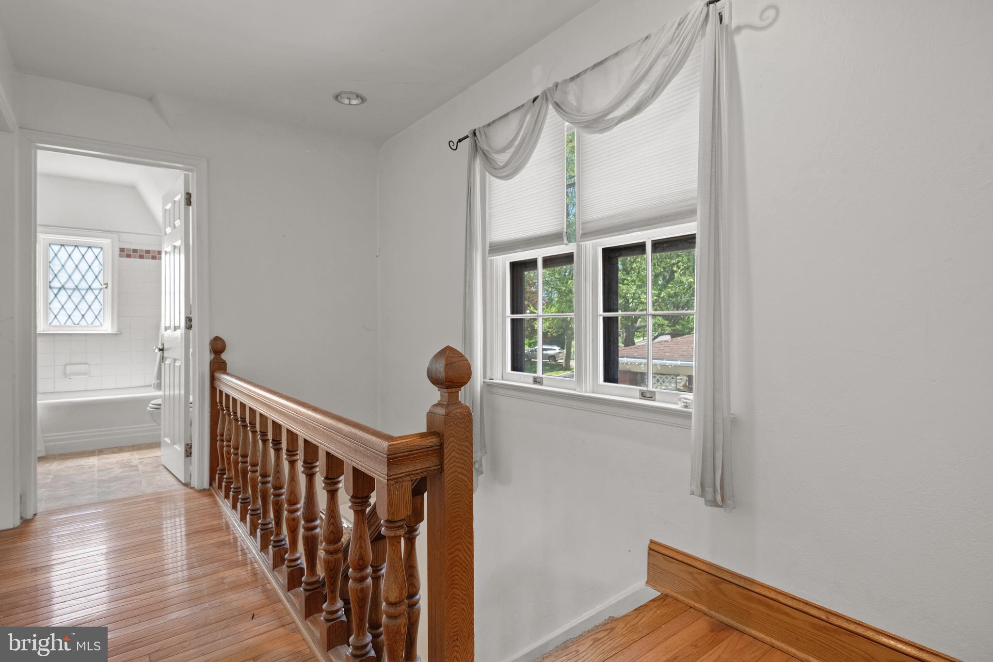 2303 E Philadelphia St