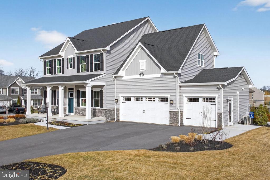 3575 WILDVIEW LANE