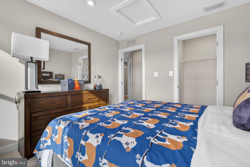 3575 WILDVIEW LANE