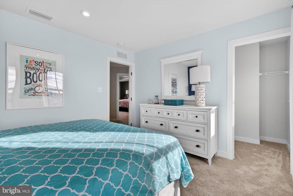 3575 WILDVIEW LANE