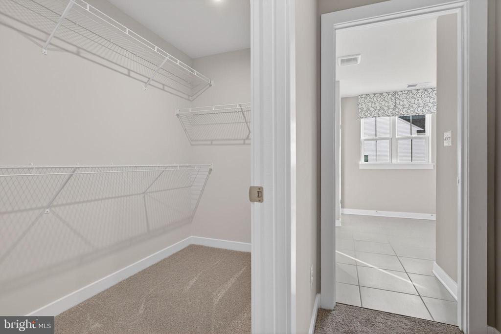 3575 WILDVIEW LANE