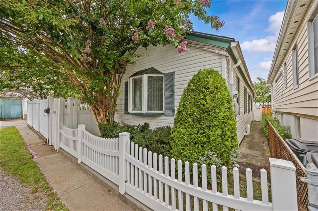 355 Dormans Court