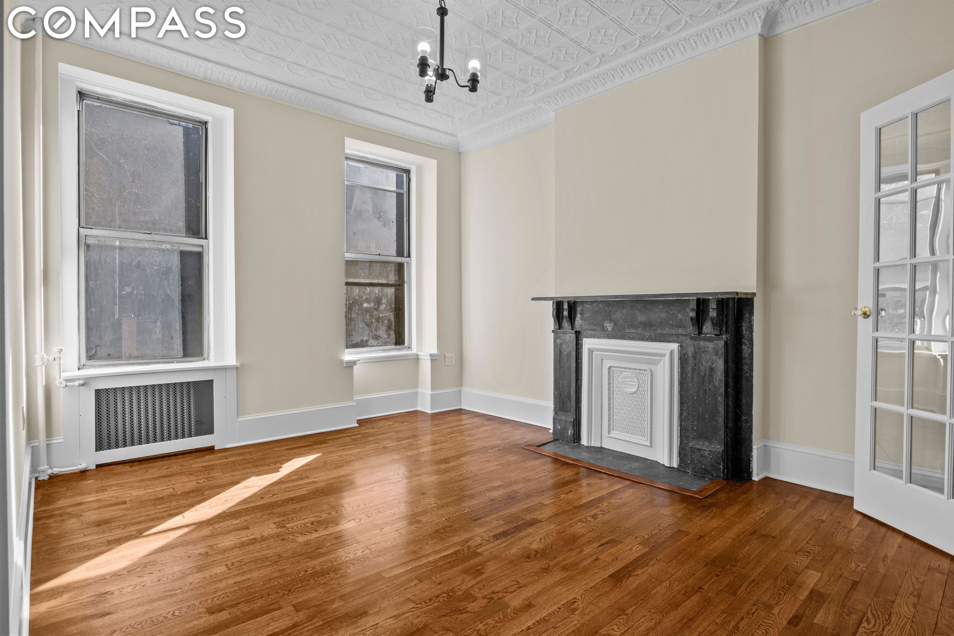 524 Henry Street 2