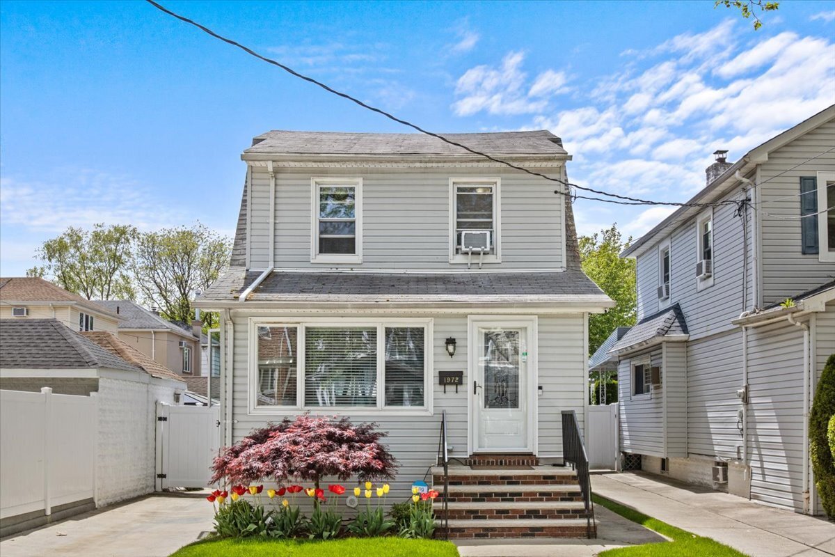 1972 Kimball Street