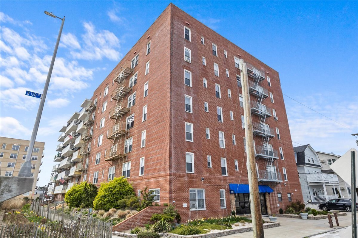 133 BEACH 120TH Street 1G