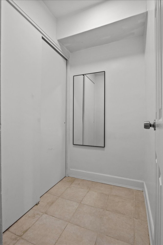 2330 VOORHIES Avenue LC