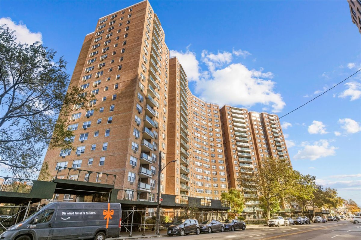 1655 FLATBUSH Avenue A1004