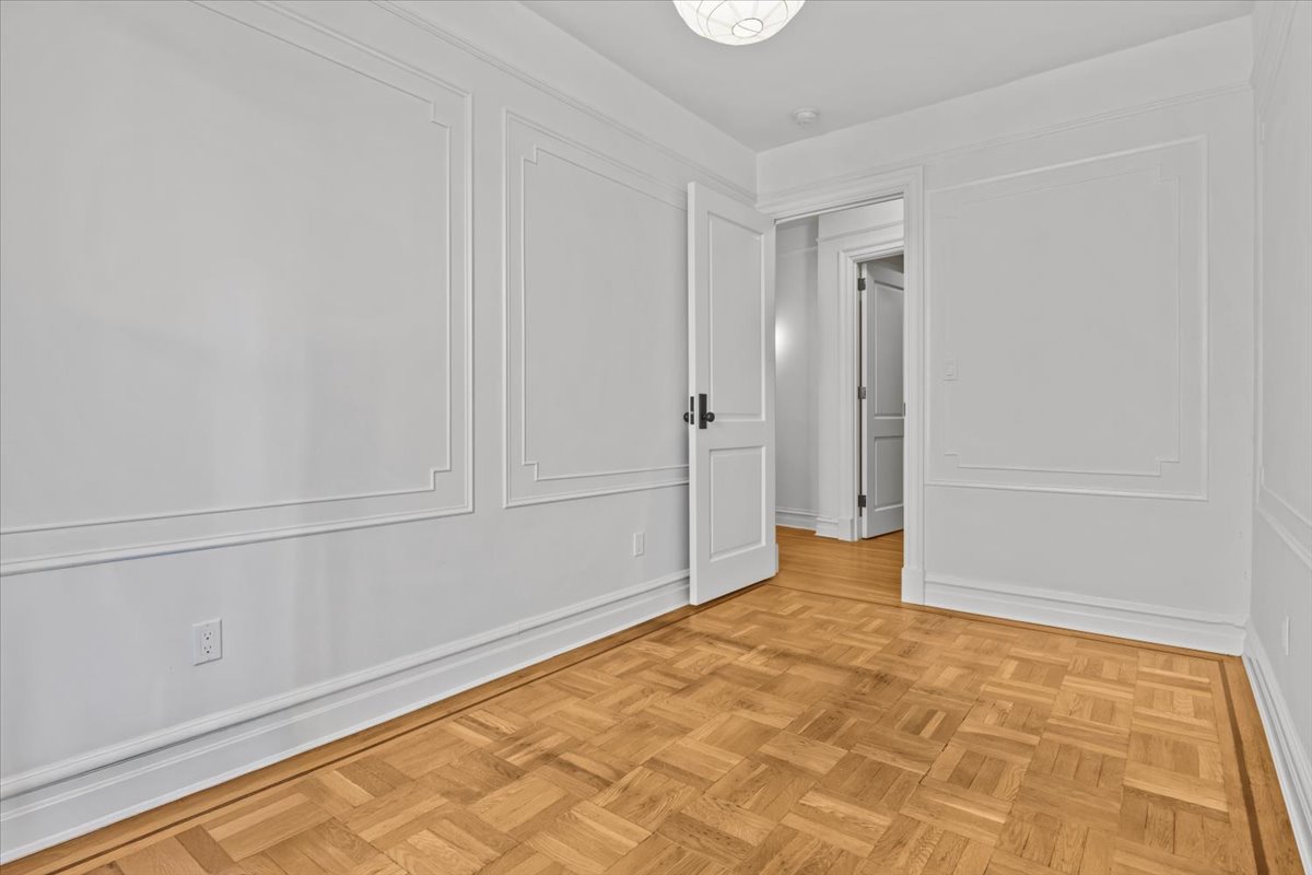 8502 Fort Hamilton Parkway 6E