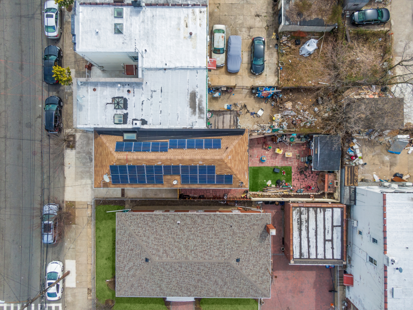 1496 E 95TH Street