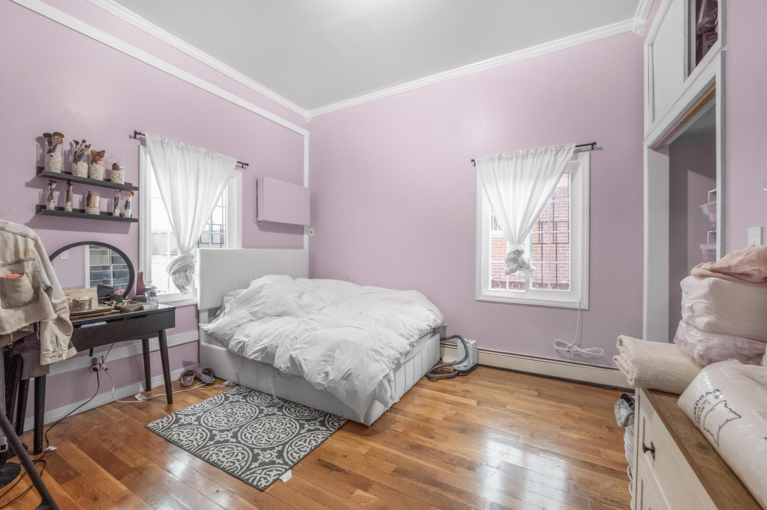 1496 E 95TH Street
