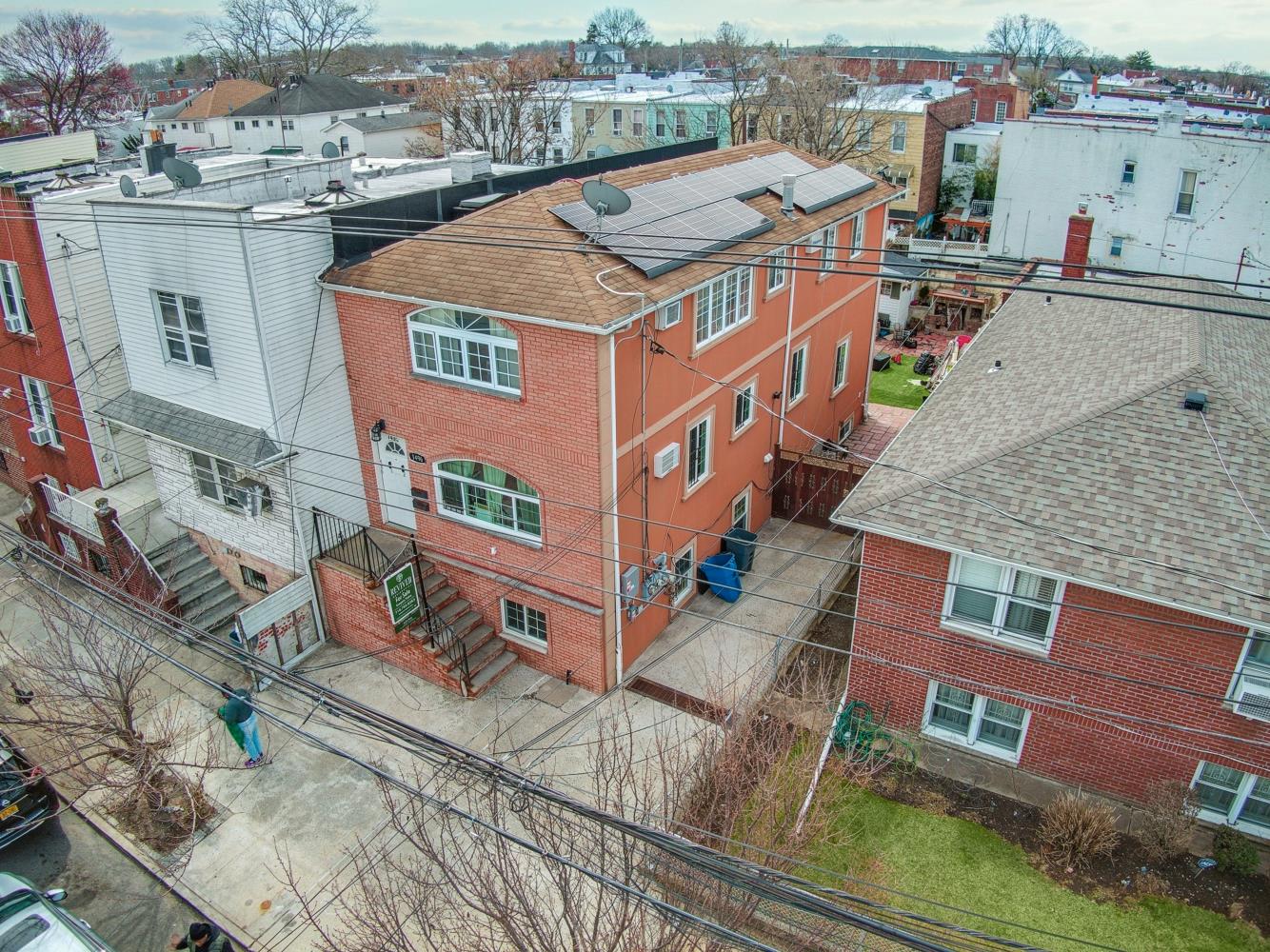 1496 E 95TH Street