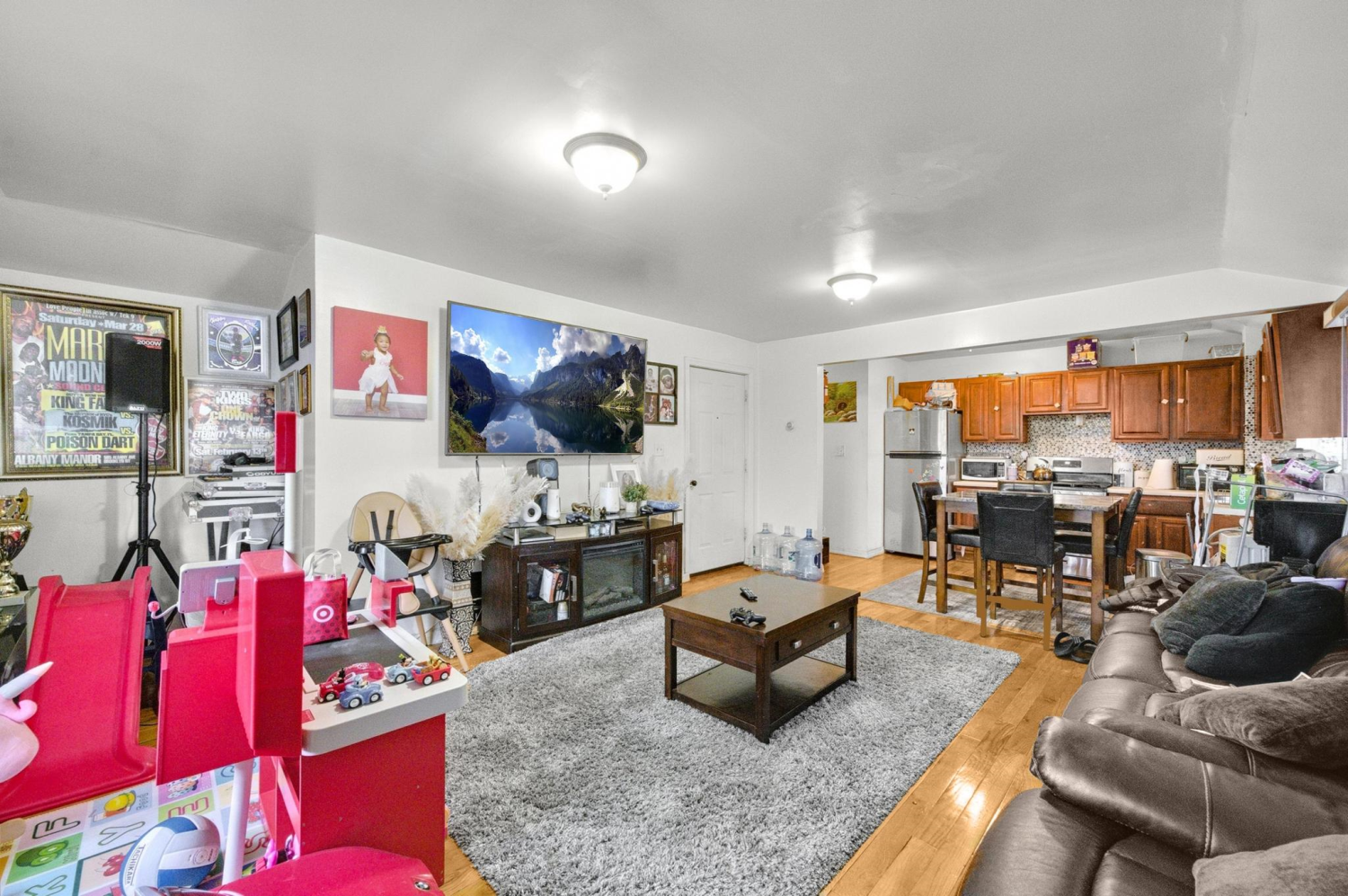 1496 E 95TH Street
