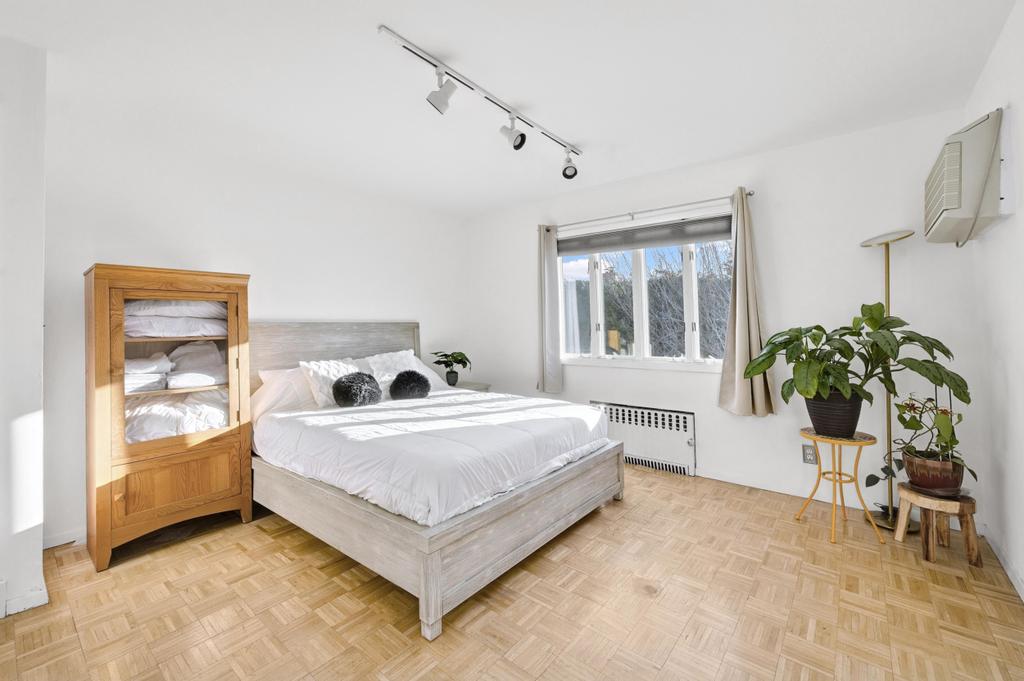 459 BEACH 141ST Street