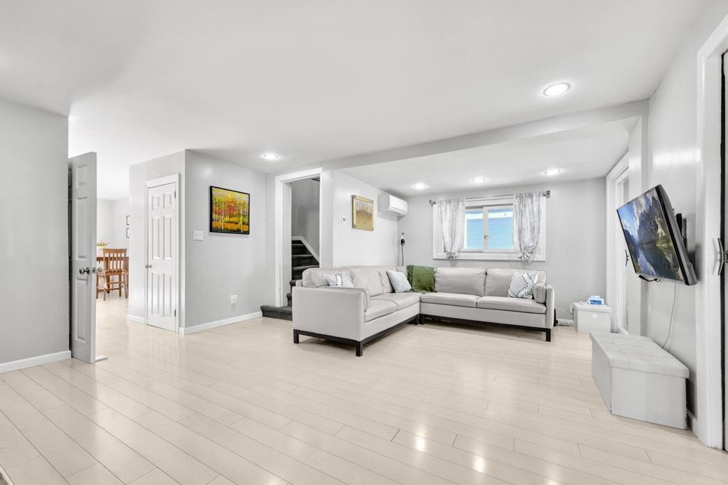 459 BEACH 141ST Street