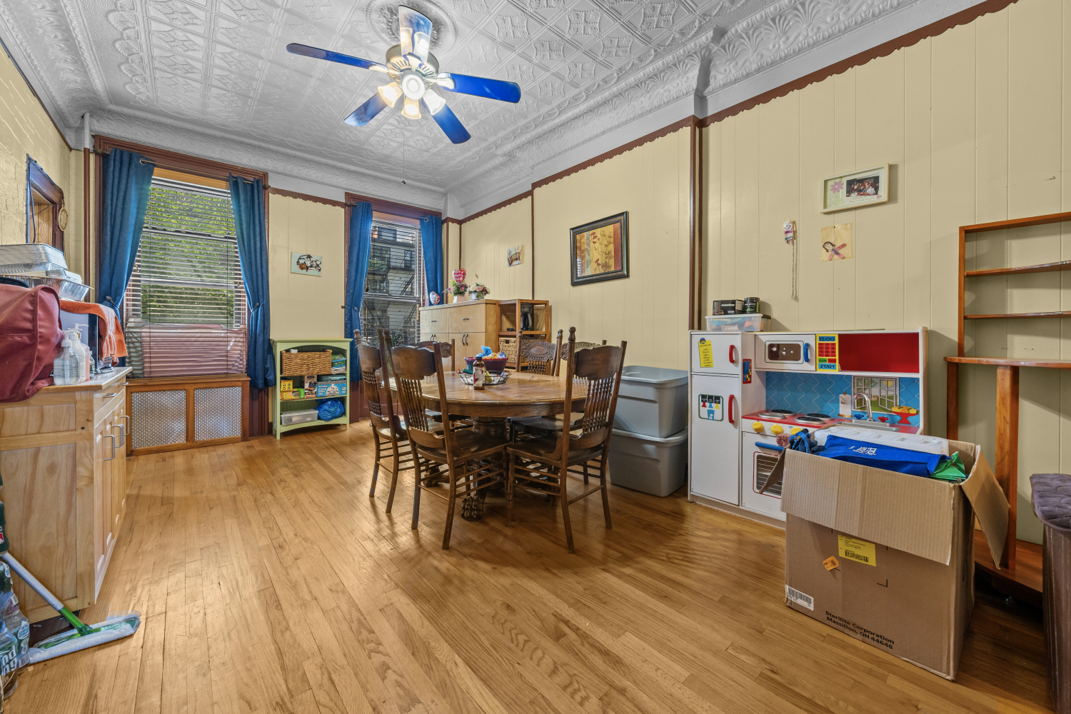 216 UNION Street HOUSE