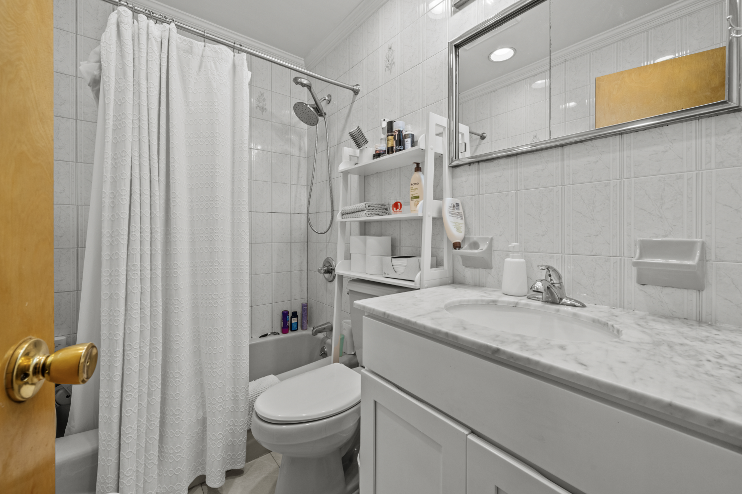 216 UNION Street HOUSE