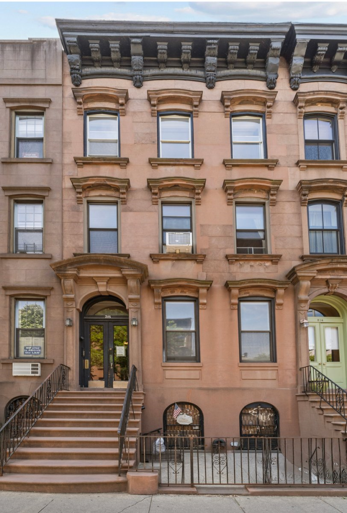 216 UNION Street HOUSE