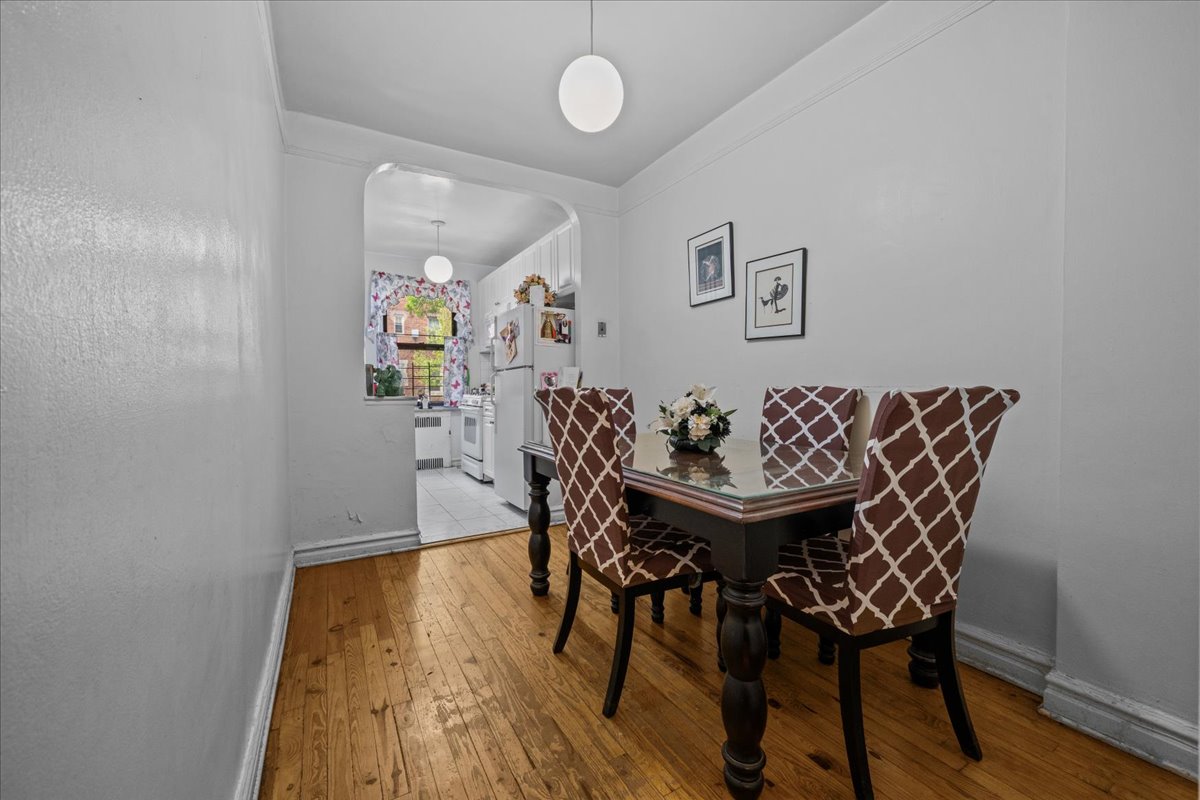 2375 OCEAN Avenue 1