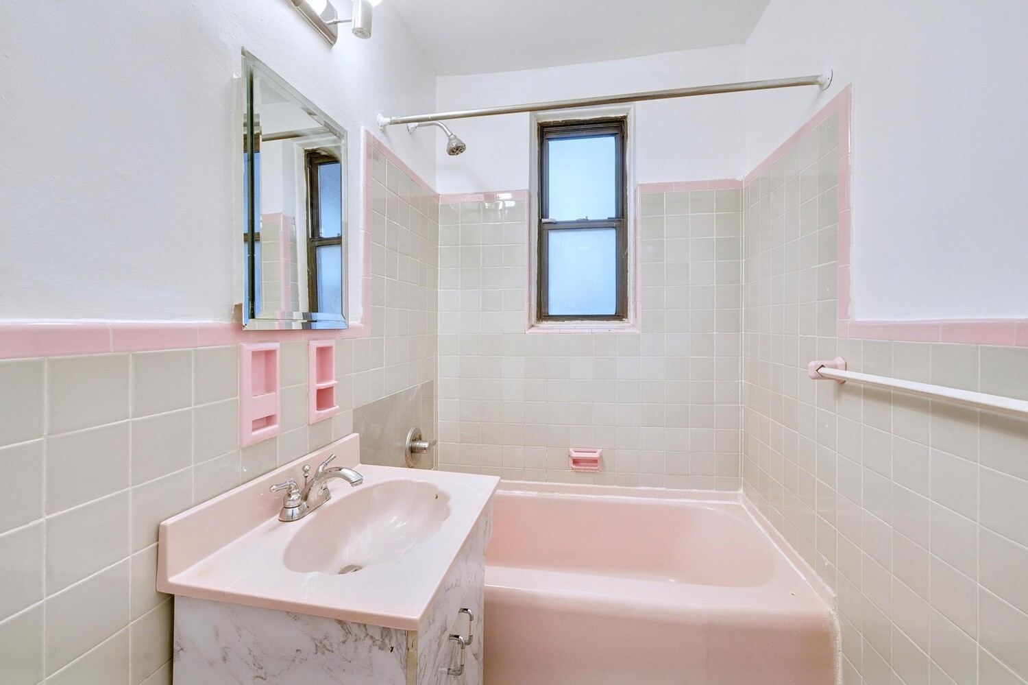 100 OCEAN Parkway 4K