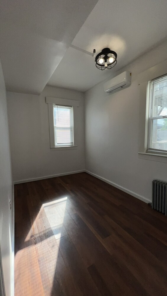241 BEACH 118TH Street 1