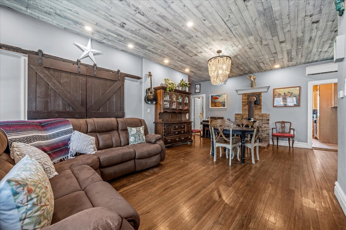 209 BEACH 91ST Street