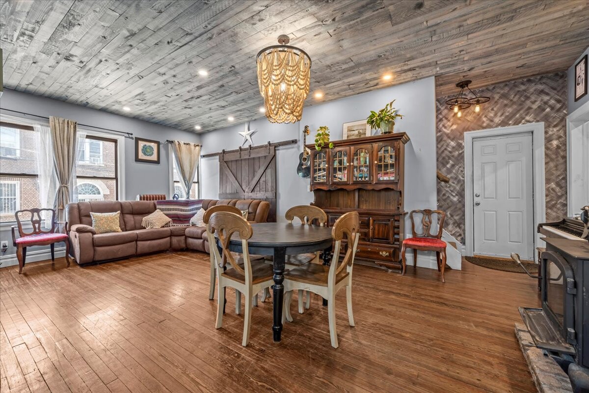 209 BEACH 91ST Street