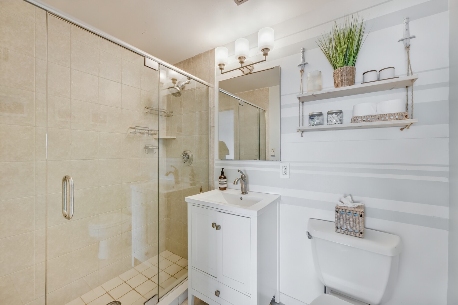 136 BEACH 117TH Street UPH6