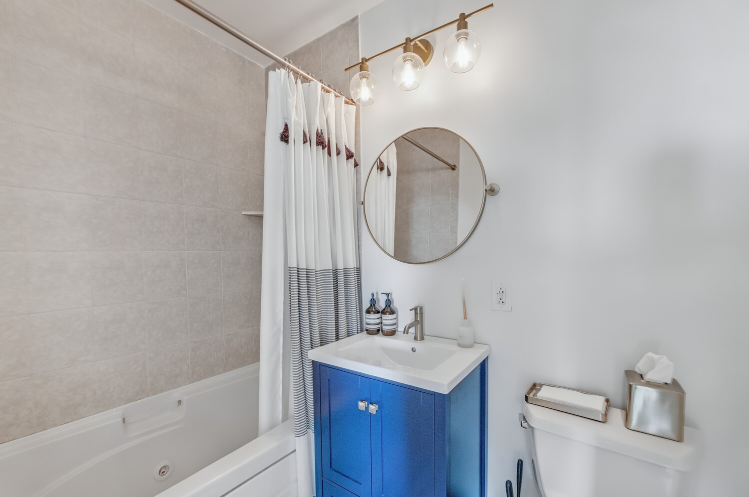 136 BEACH 117TH Street UPH6