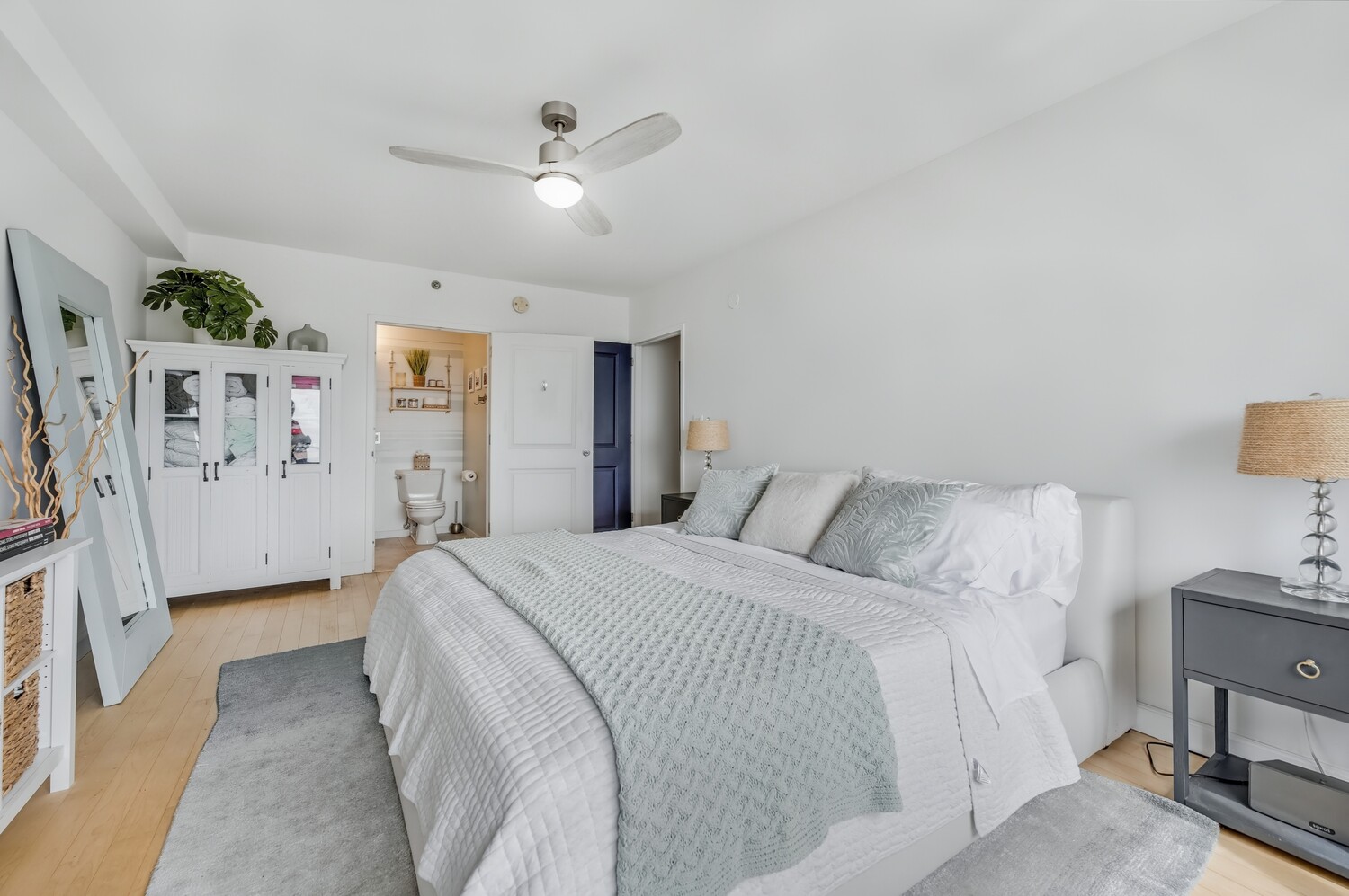 136 BEACH 117TH Street UPH6